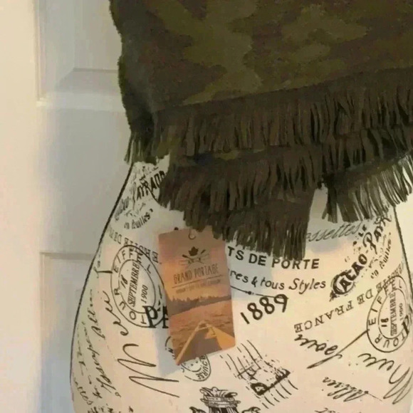 NWT  Hudson’s Bay Camo Coloured Scarf - Picture 2 of 4